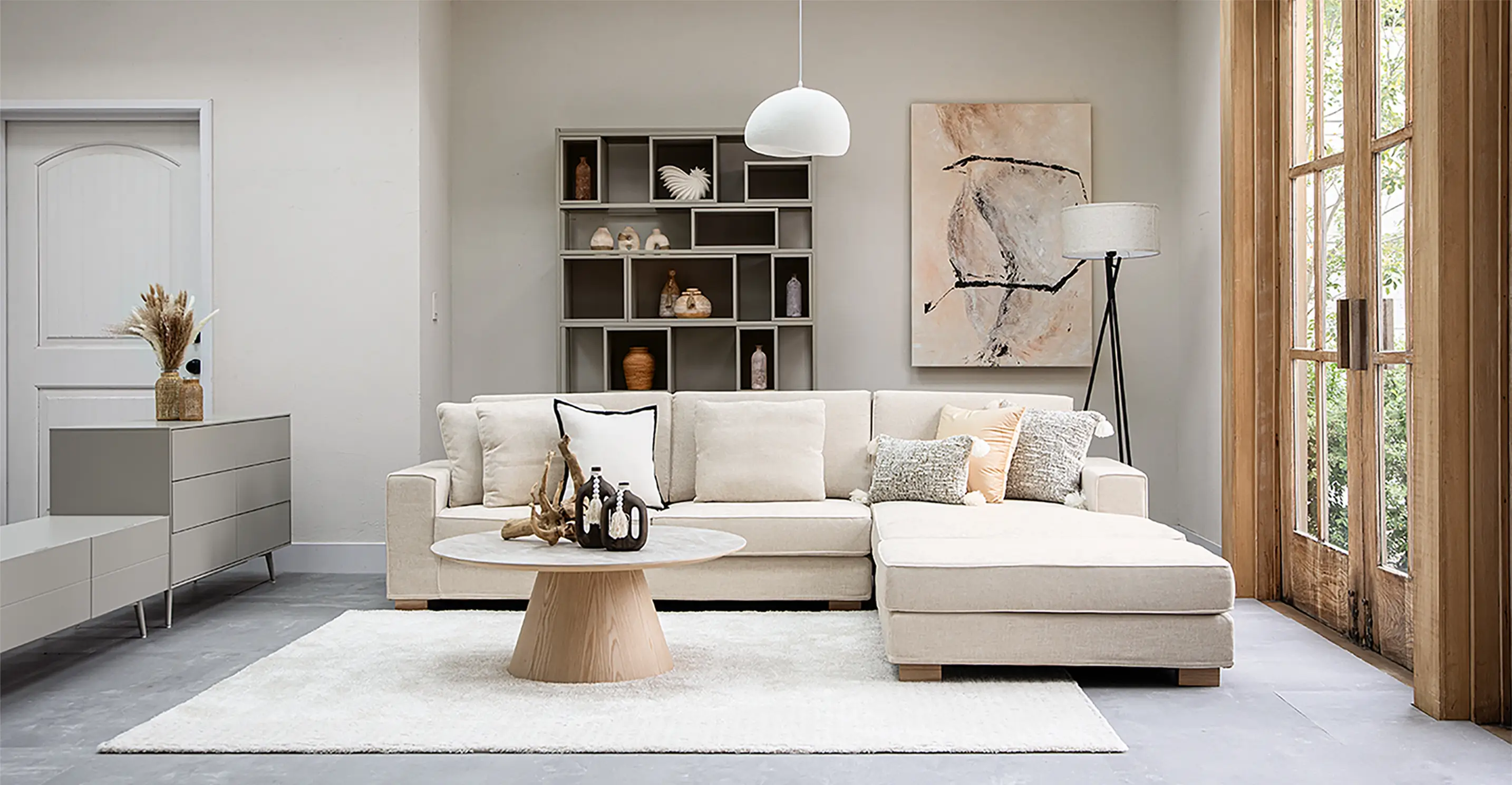 グレージュコーディネート特集